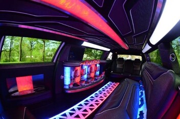 Edinburg Limousine Inside