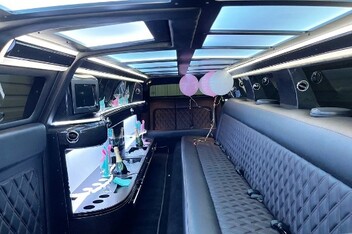 Edinburg Limousine Interior