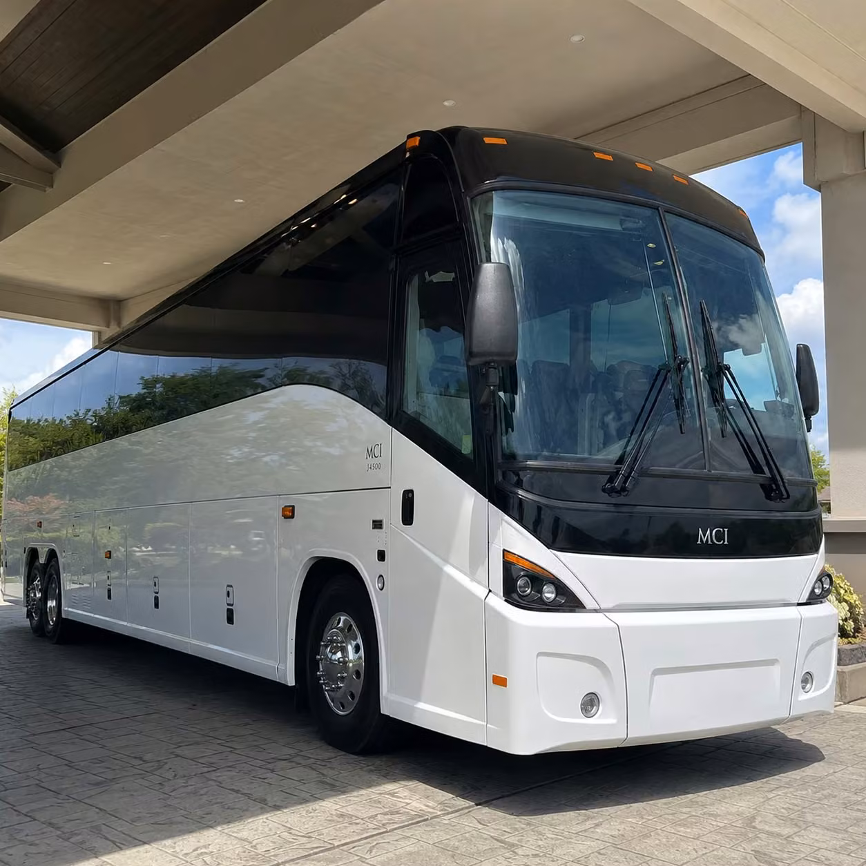 you can find and book airport transportation in edinburg and any nearby city